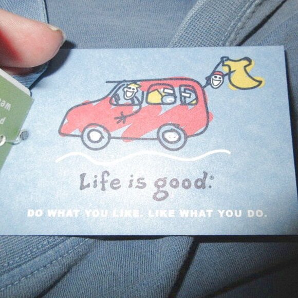 Life Is Good Crusher T-Shirt Size L Graphic Short Sleeves 3 Stars Patriotic NWT - Picture 9 of 10